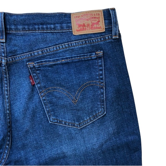 Levi’s 415 Relaxed Bootcut Size 32 Women’s Jeans - Picture 11 of 16